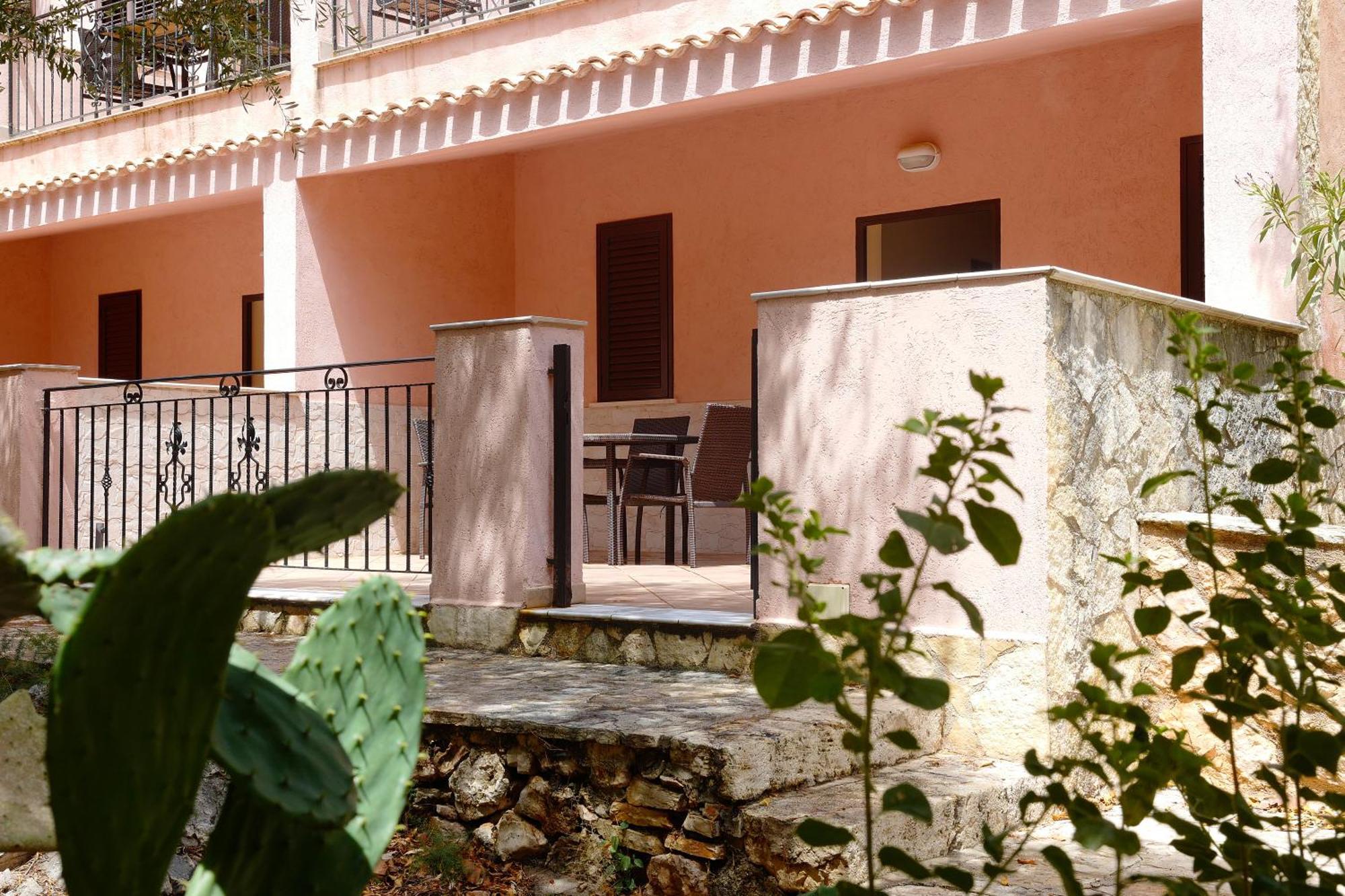 Bed and Breakfast Cala Dell'Arena Macari Esterno foto